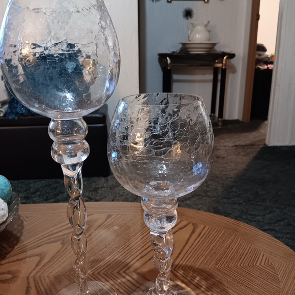 Elegant Glass Candle Holders - Picture 3 of 4